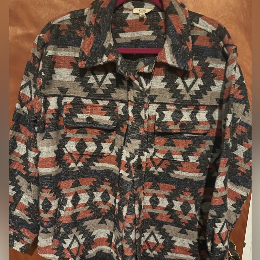 Kori Geometric Patterned Coat in Black, Gray, and Brown